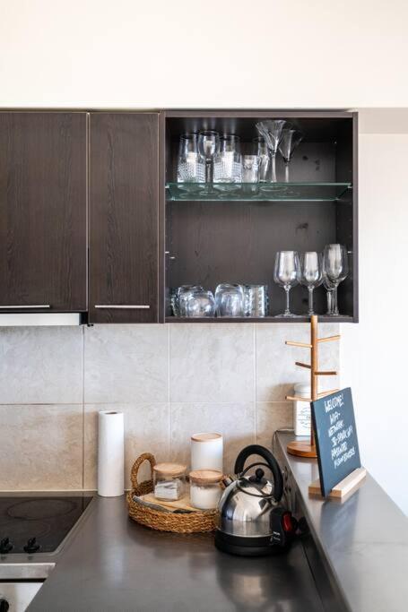 Luxury Waterfront Nest Above Viaduct Harbour * Auckland