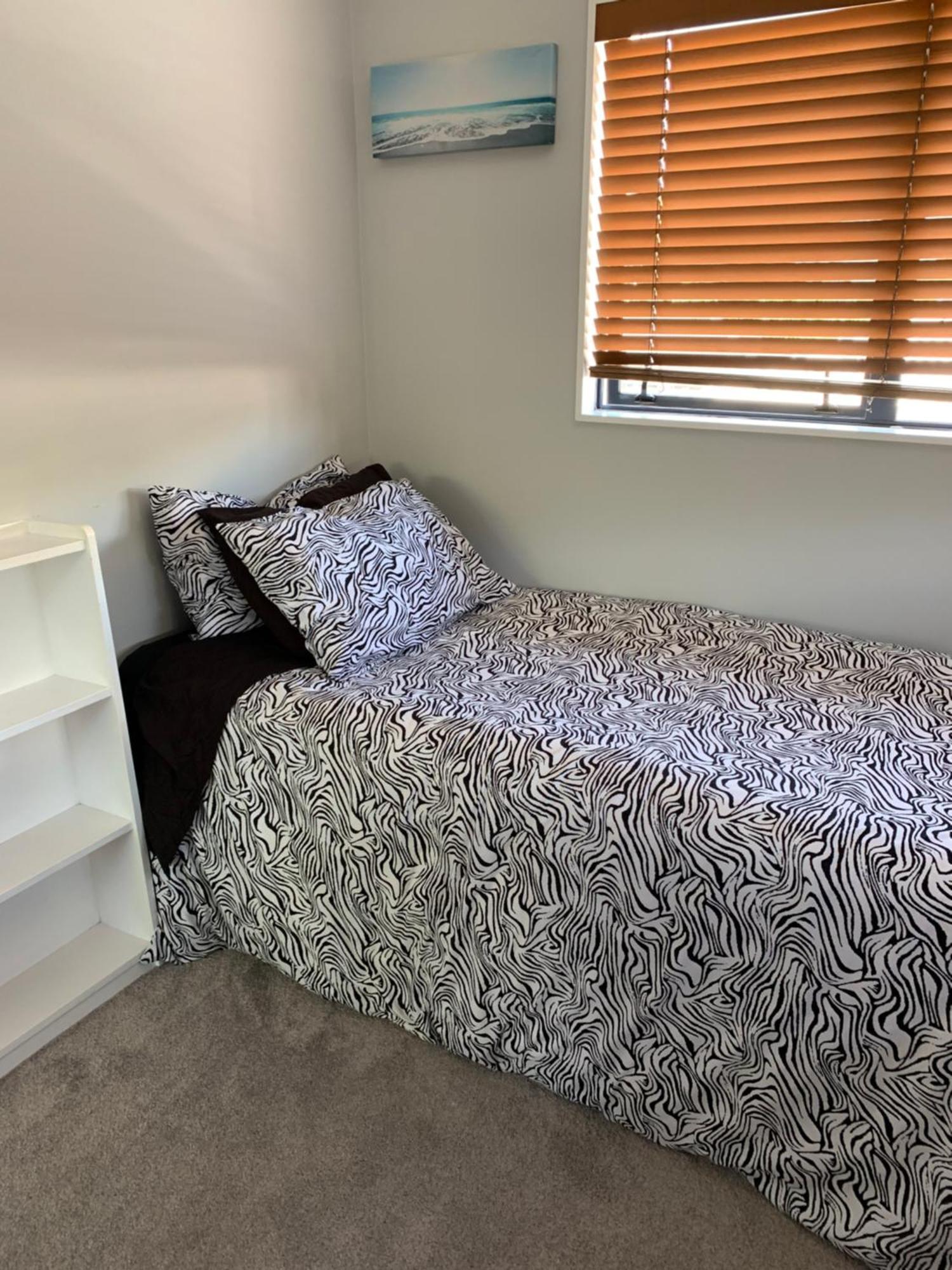 Double With Shared Bathroom Homestay *