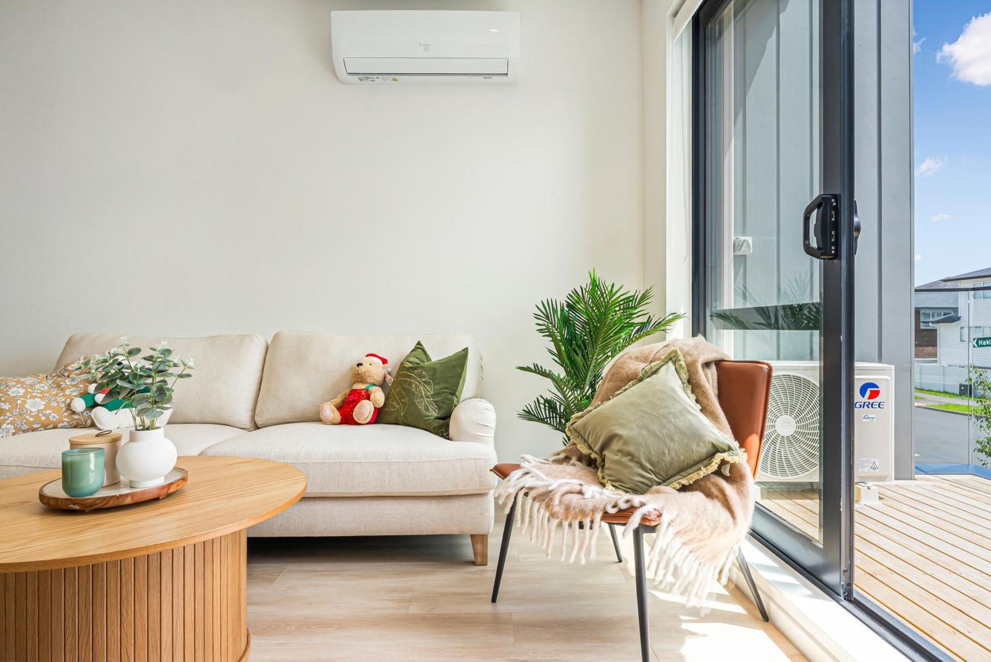 Charming Urban Townhouse Getaway Auckland