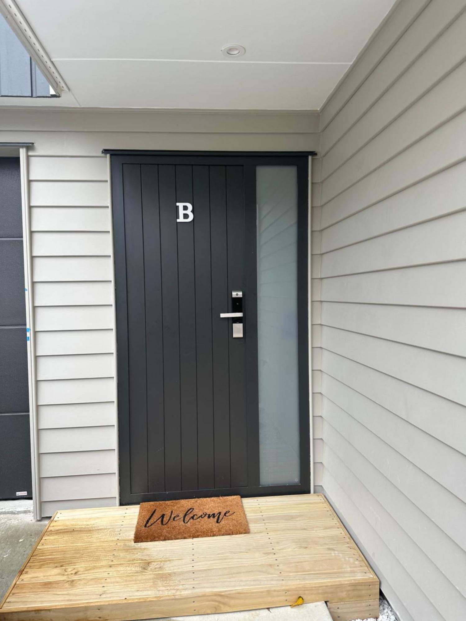Northshore Charming 4 Bedrooms Auckland