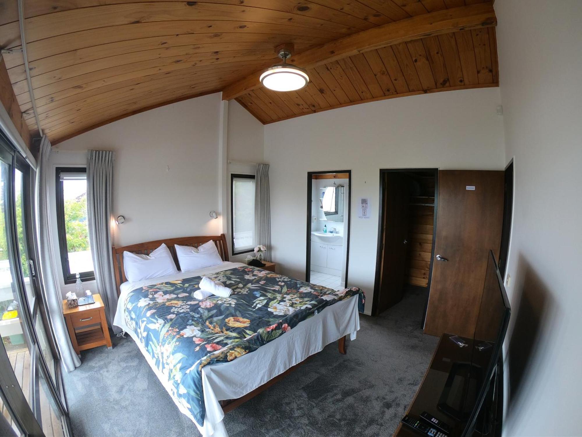 Homestay Sea&skytower View With Free Netflix, Parking *