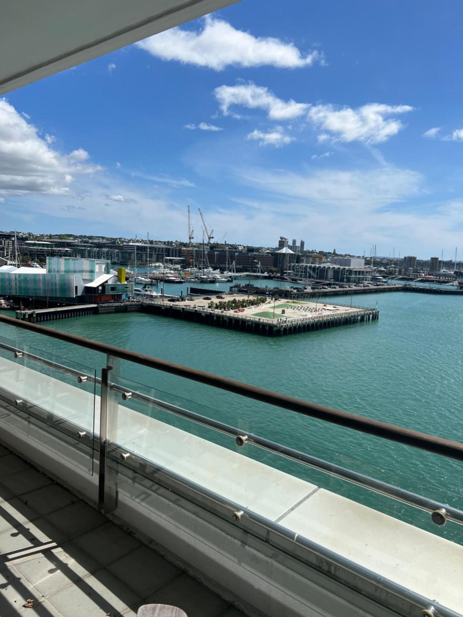 Waterfront Seaview - Same Building Block As Hilton Apartamento Auckland