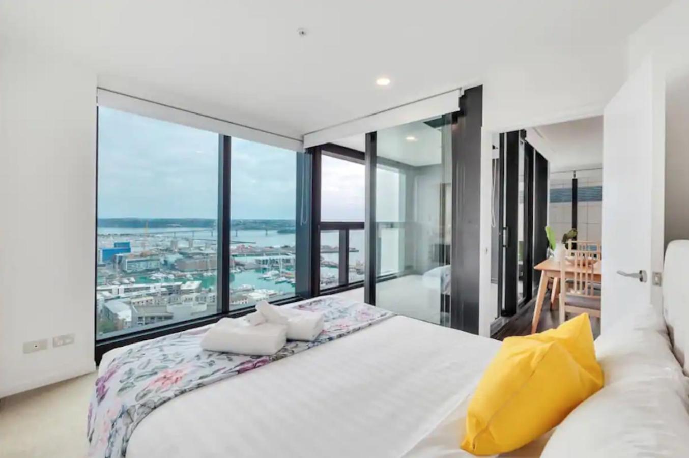 Apartment Magnificent Harbour View Skytower View In Cbd *