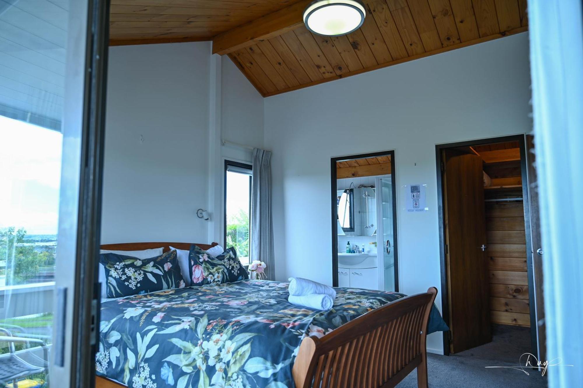 Homestay Sea&skytower View With Free Netflix, Parking *