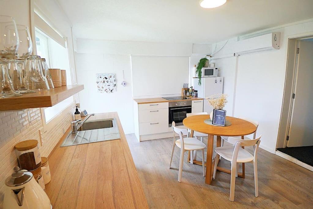 Spacious, Bright & With Amenities
