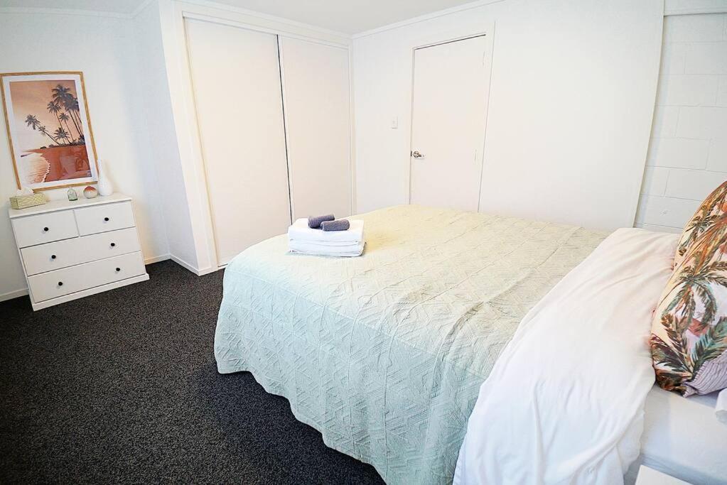 Spacious, Bright & With Amenities