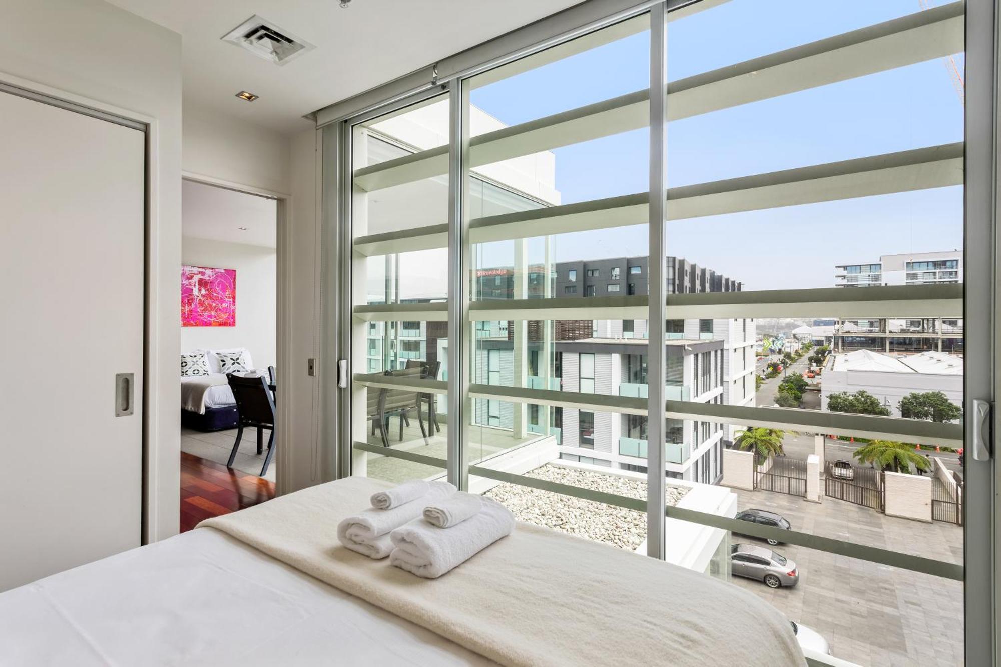 Apartment Marina Luxe Retreat W Carpark-pool-spa-gym-sauna *
