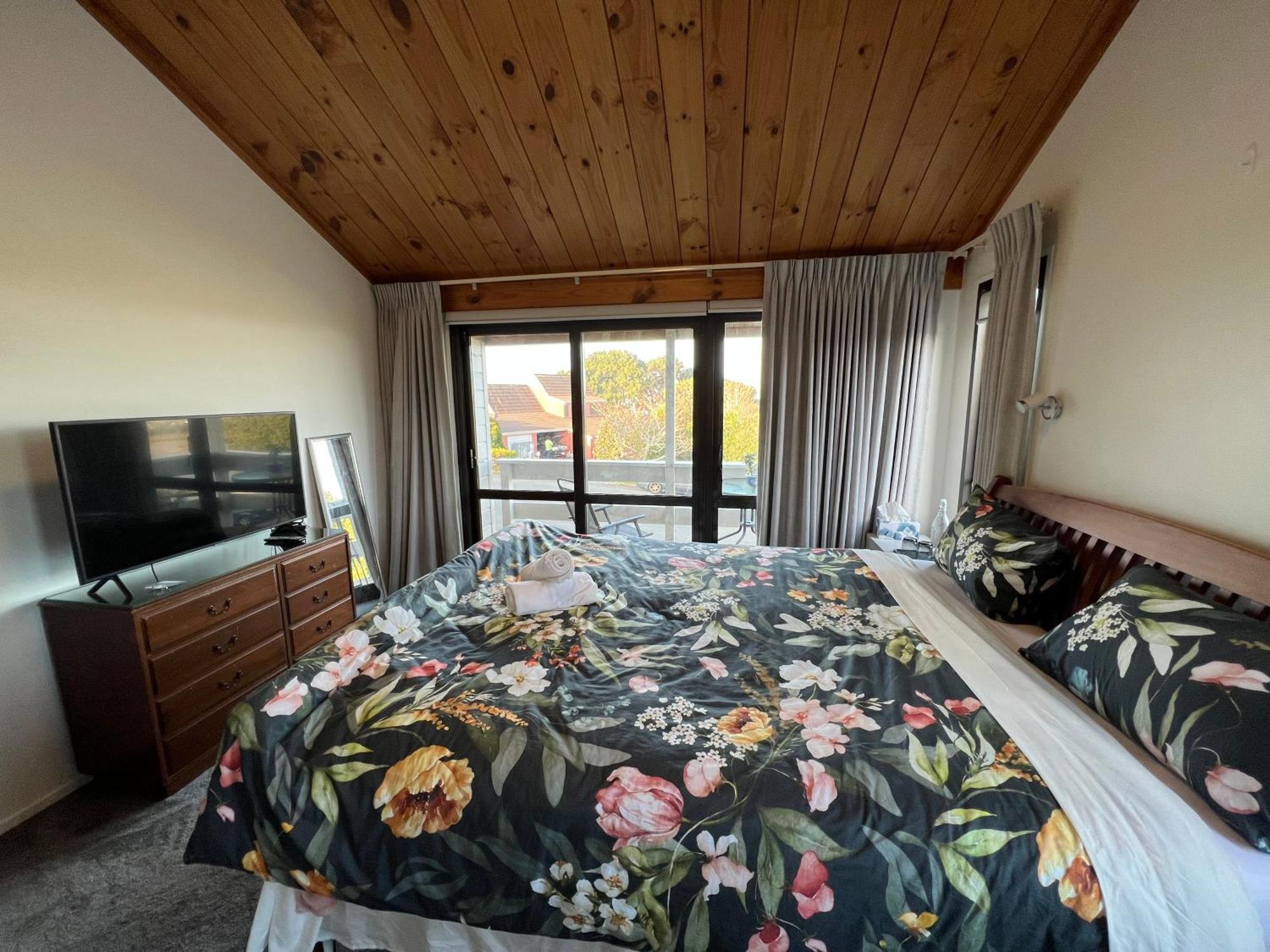 Homestay Sea&skytower View With Free Netflix, Parking *