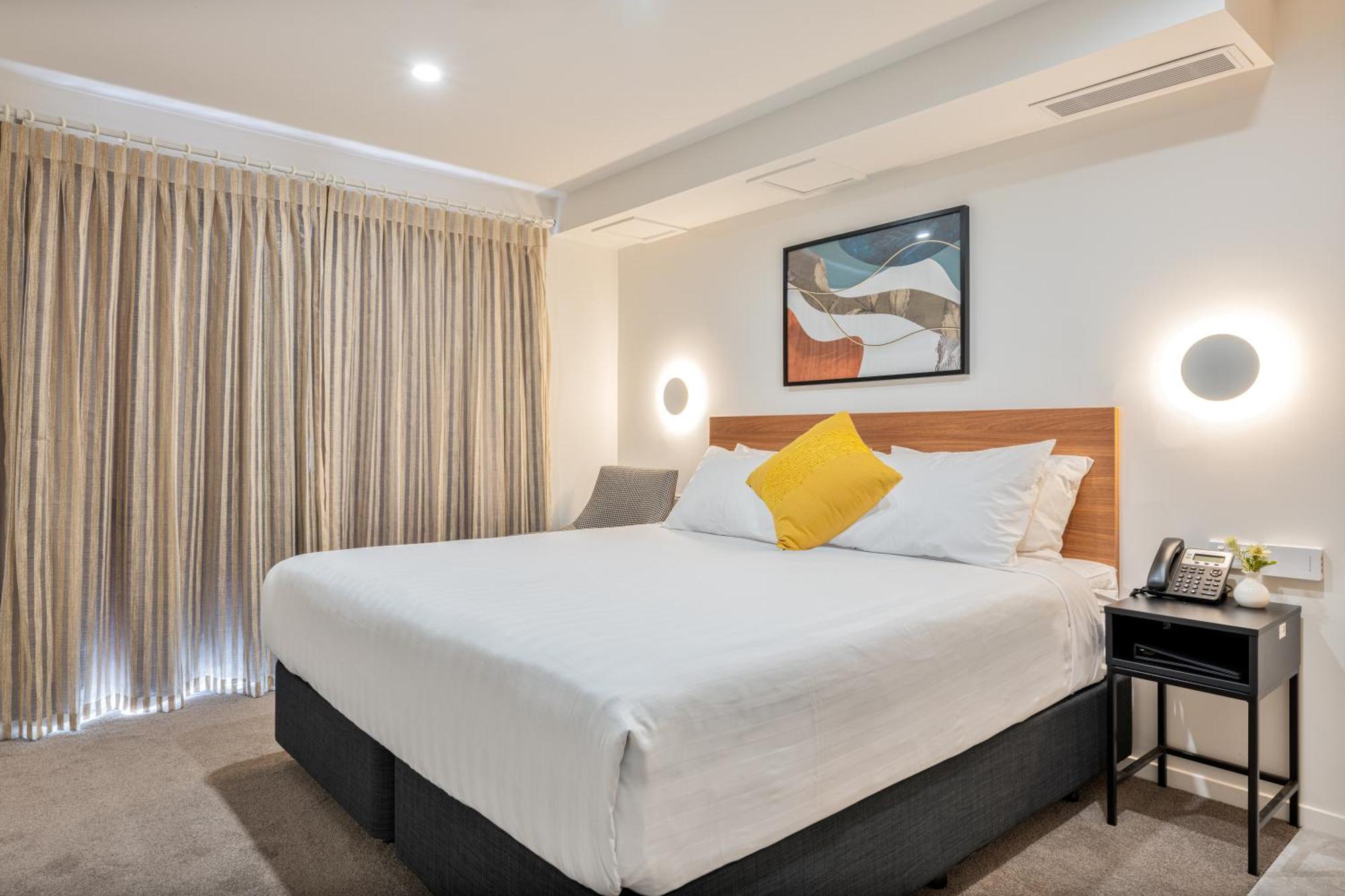 Motel Western Newmarket & 4*