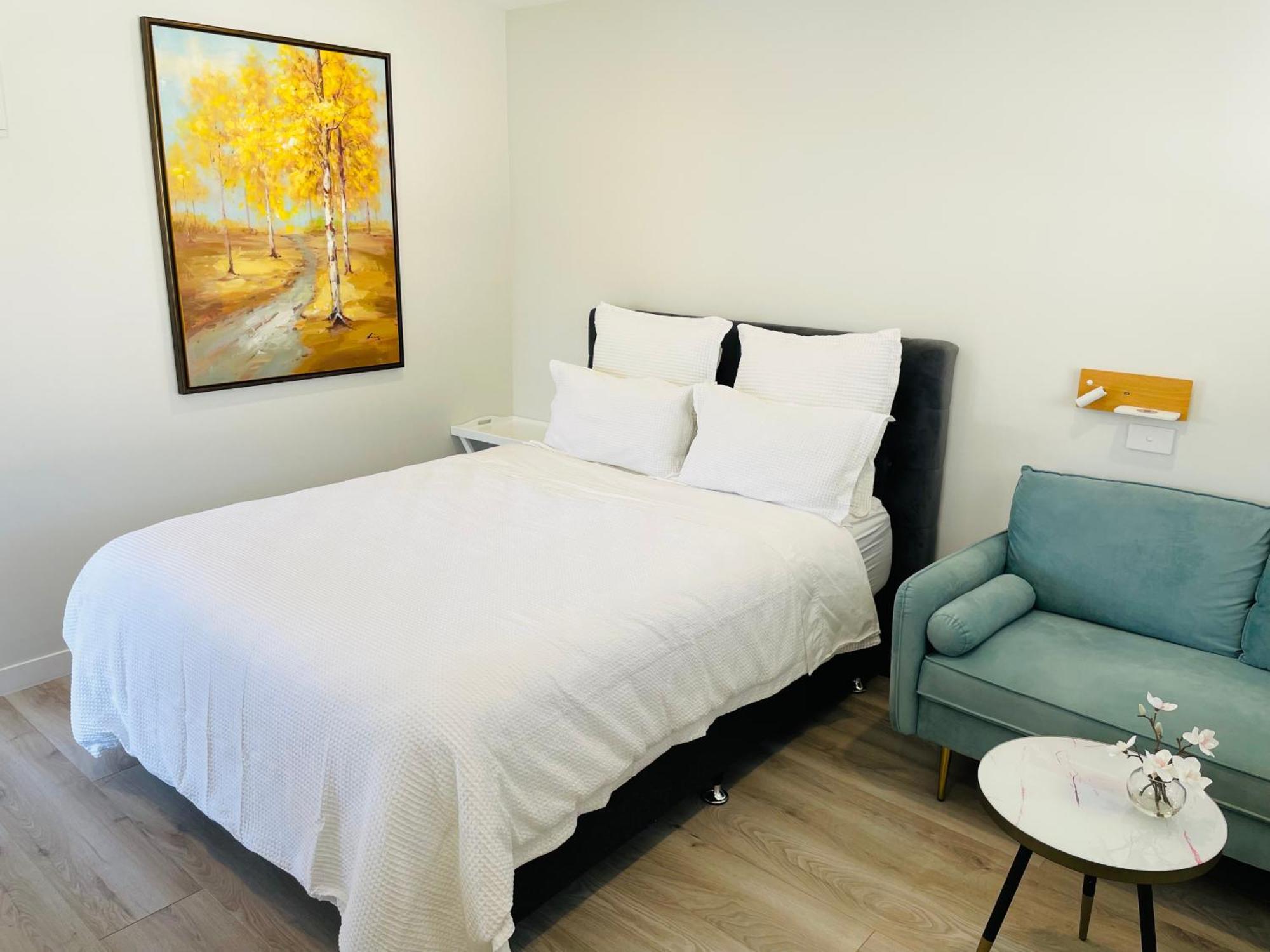 66 Express Luxury In New Market Auckland