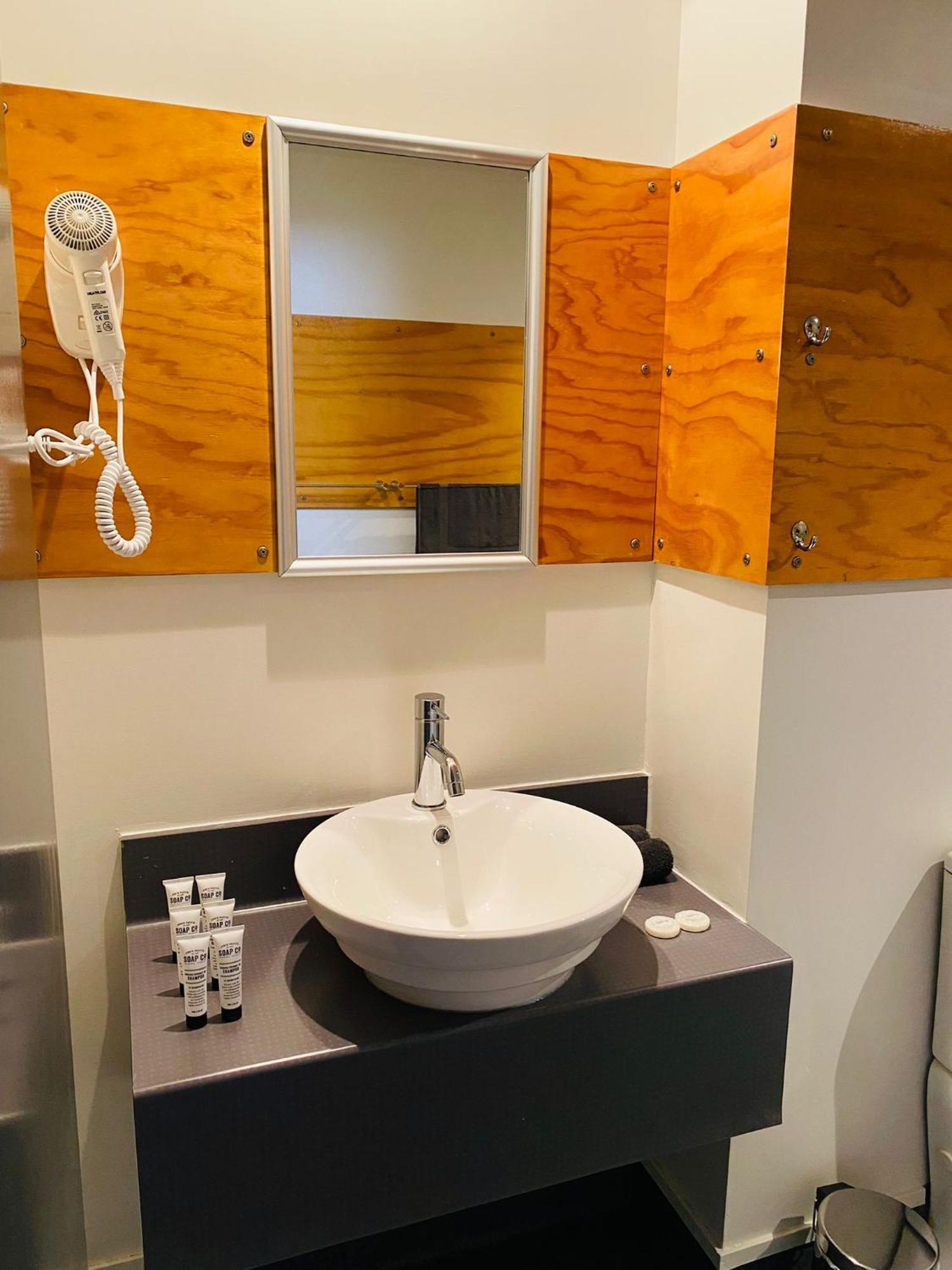 Gamma Hotel Auckland
