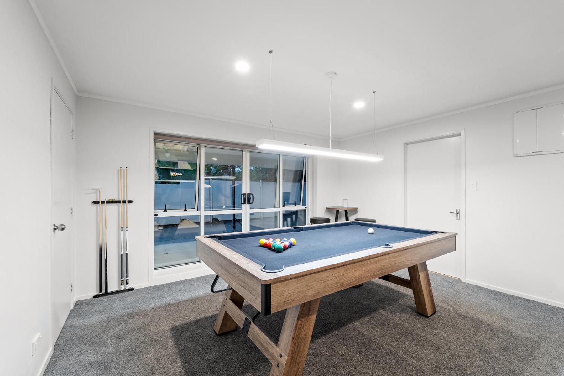 Holiday home Entire House With Pool,