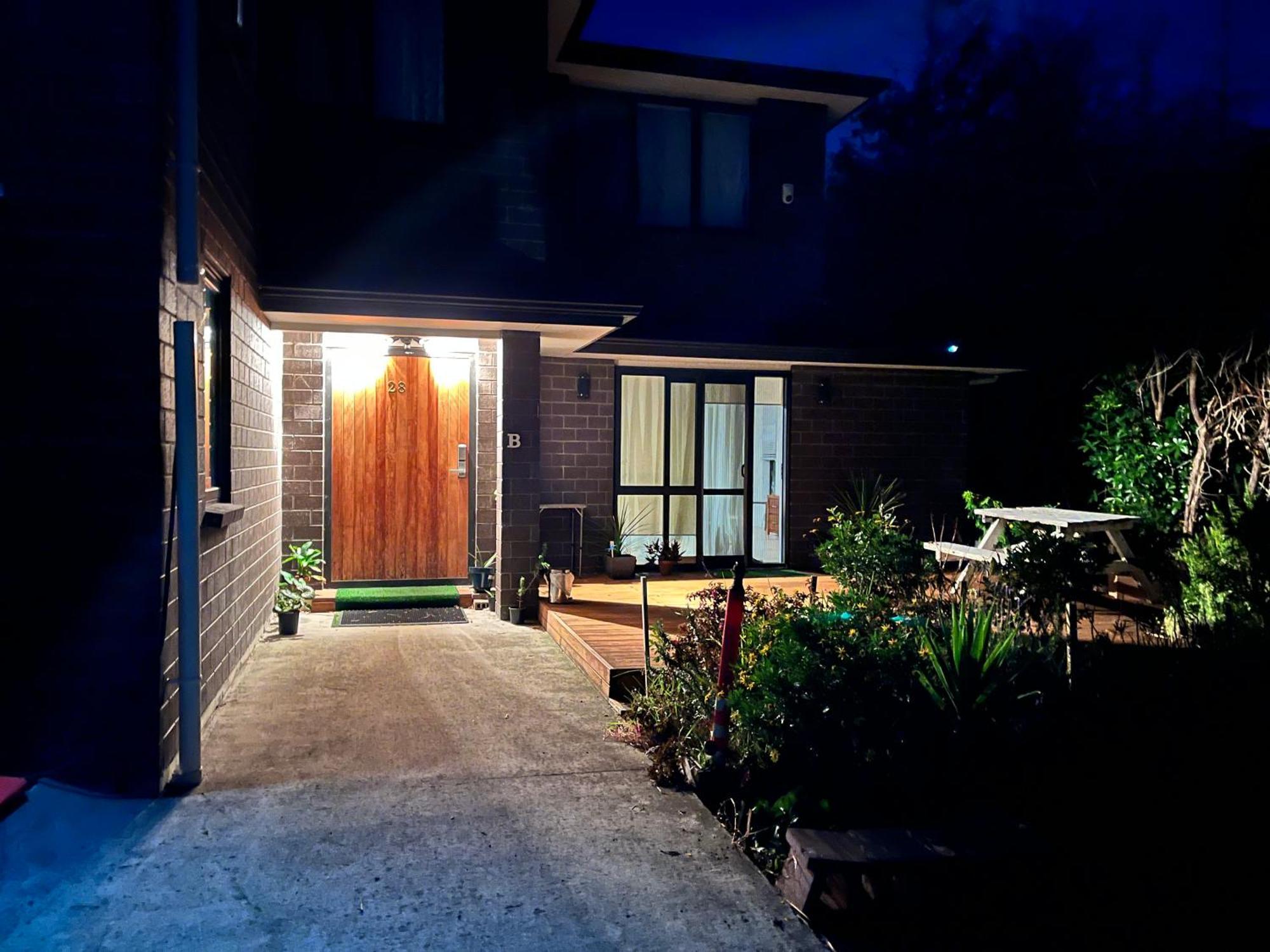 Homestay Perfect With Office Setup -room 101 *