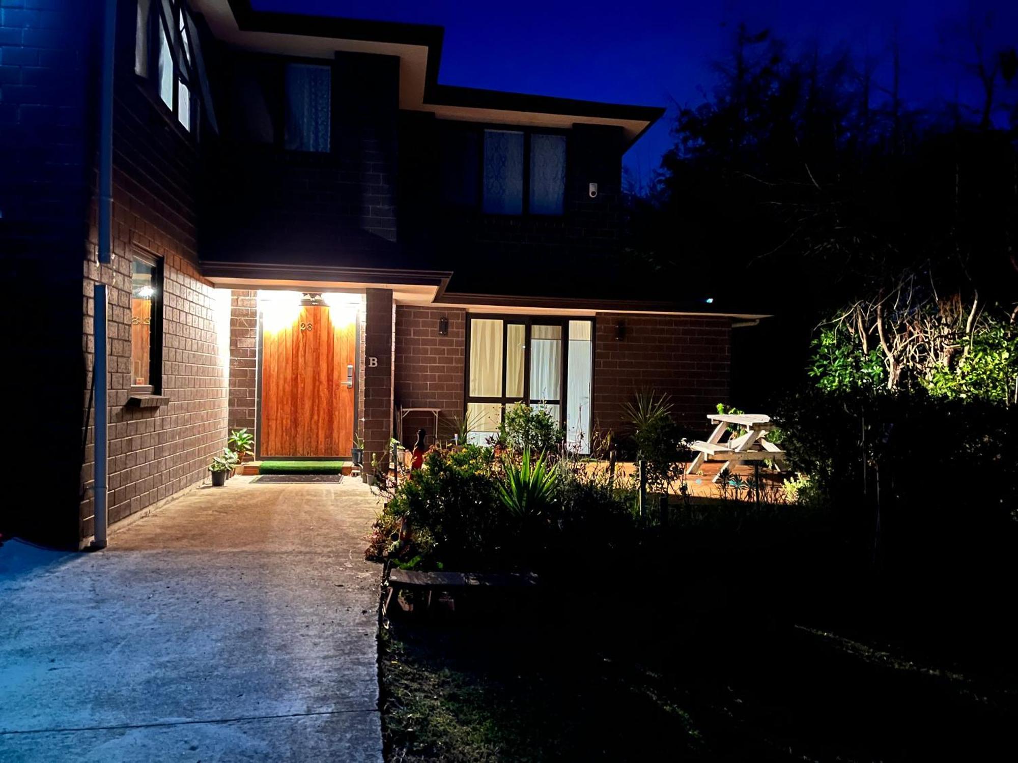 Perfect With Office Setup -room 101 Homestay *
