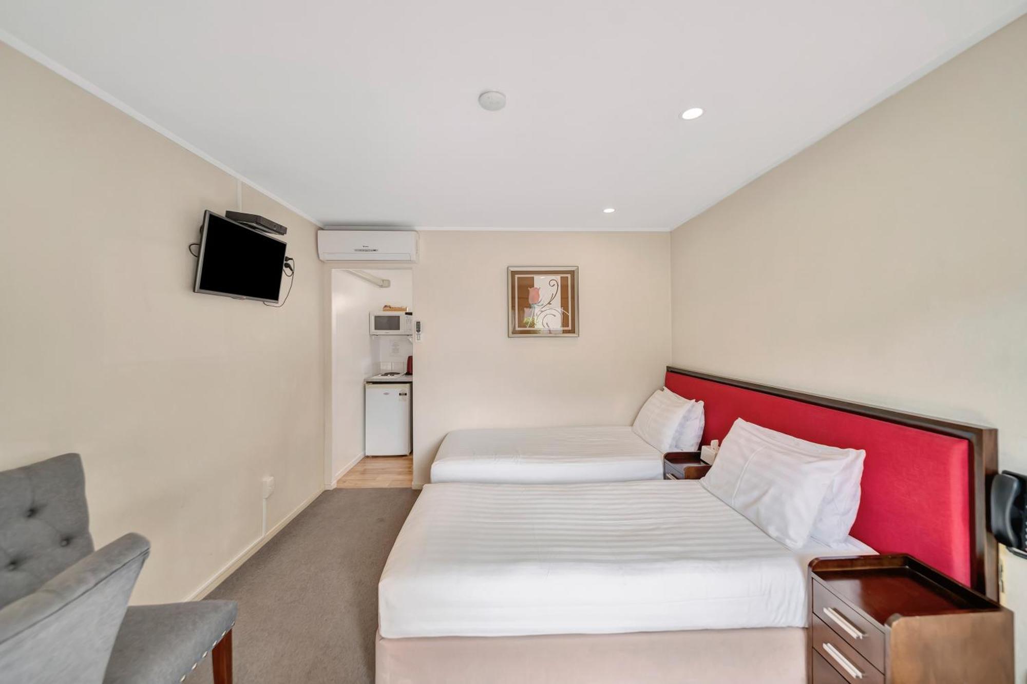 Tudor Court Motor Auckland