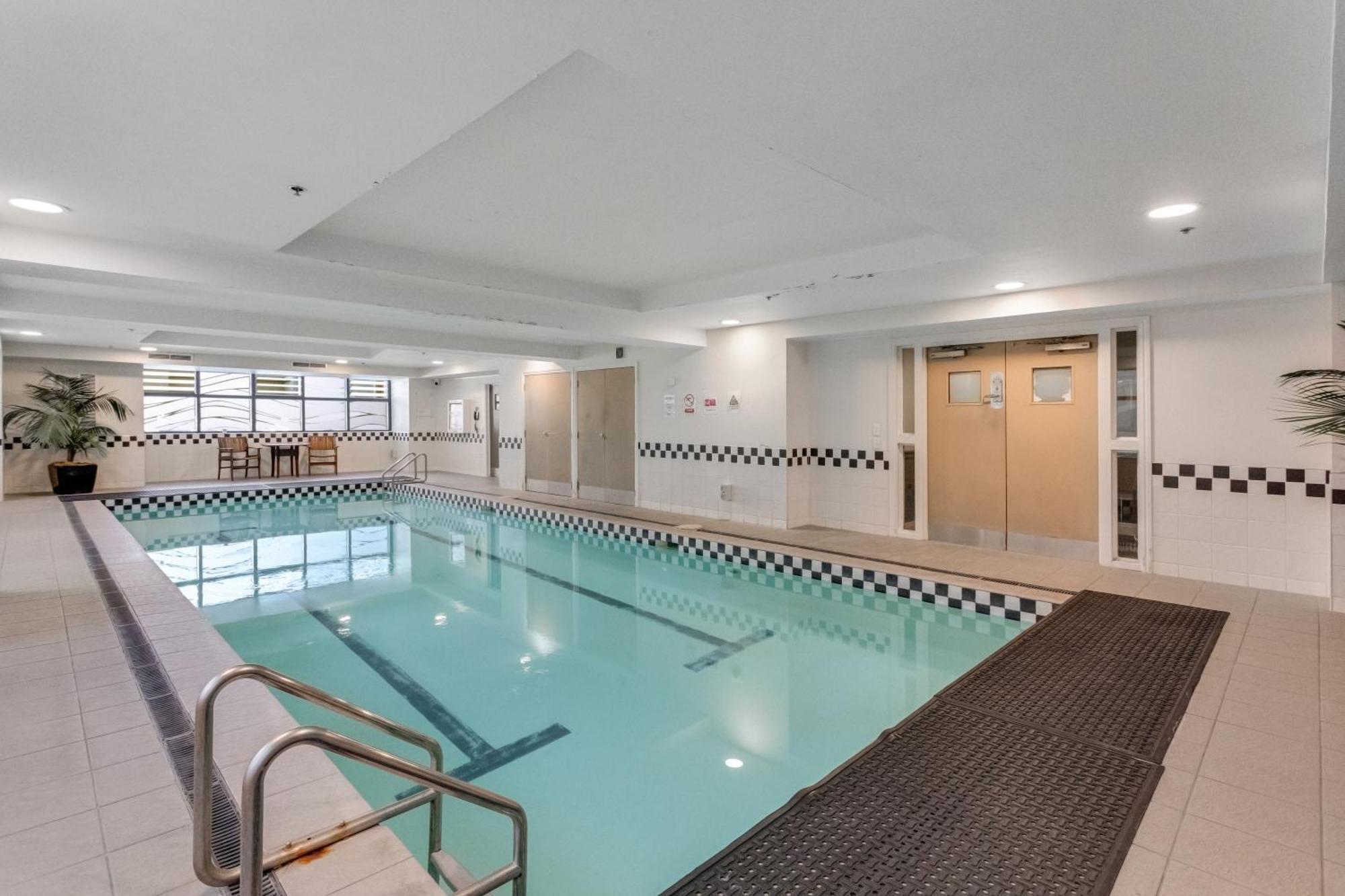 Apartment Metropolitian With Cityscape, Pool And Gym *