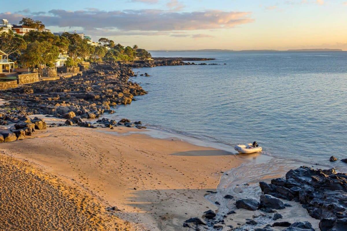 Holiday home Takapuna Beachfront W Stunning Views *