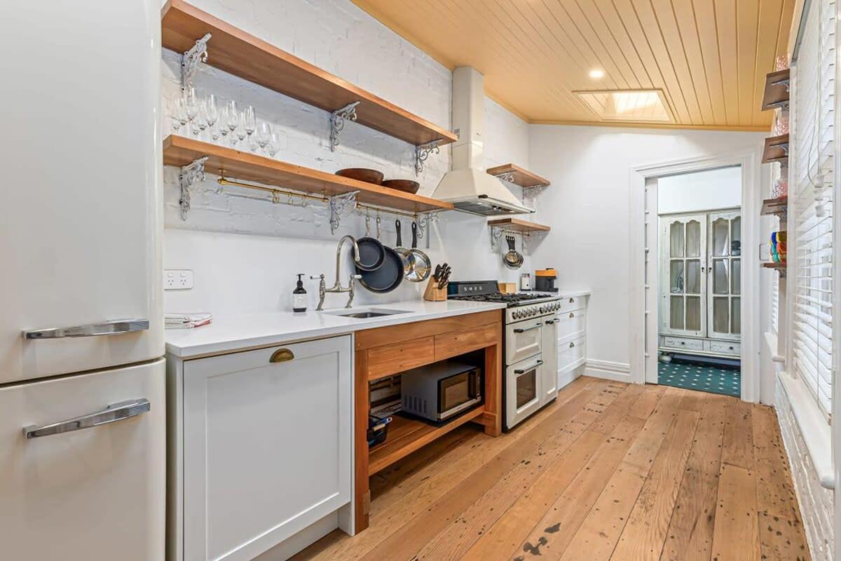 3br Boutique Walk To Spark Arena W Parking *