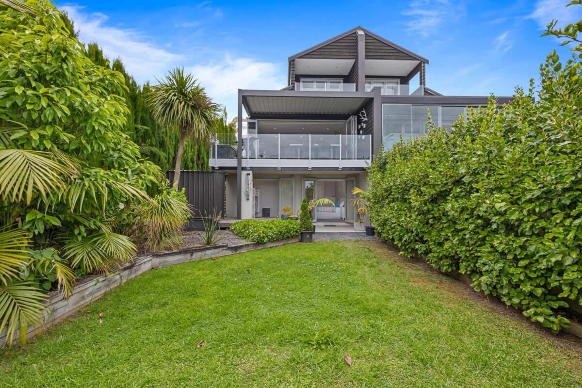 Casa de férias Ocean View Spacious 5br Retreat For Families Auckland