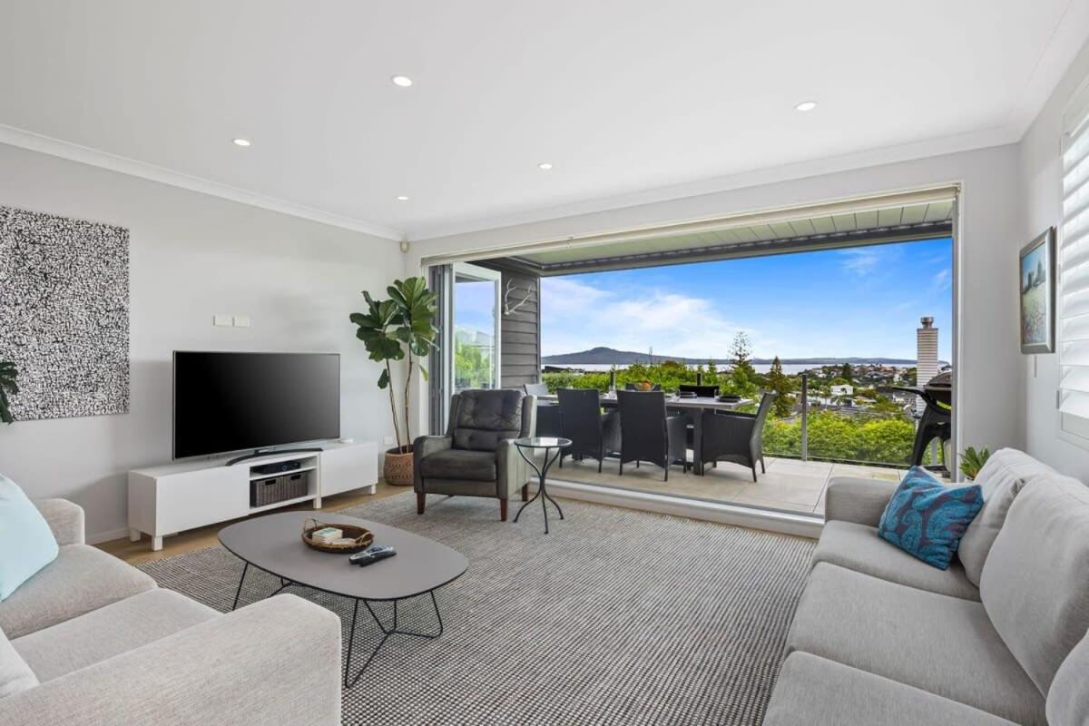 Ocean View Spacious 5br Retreat For Families Auckland