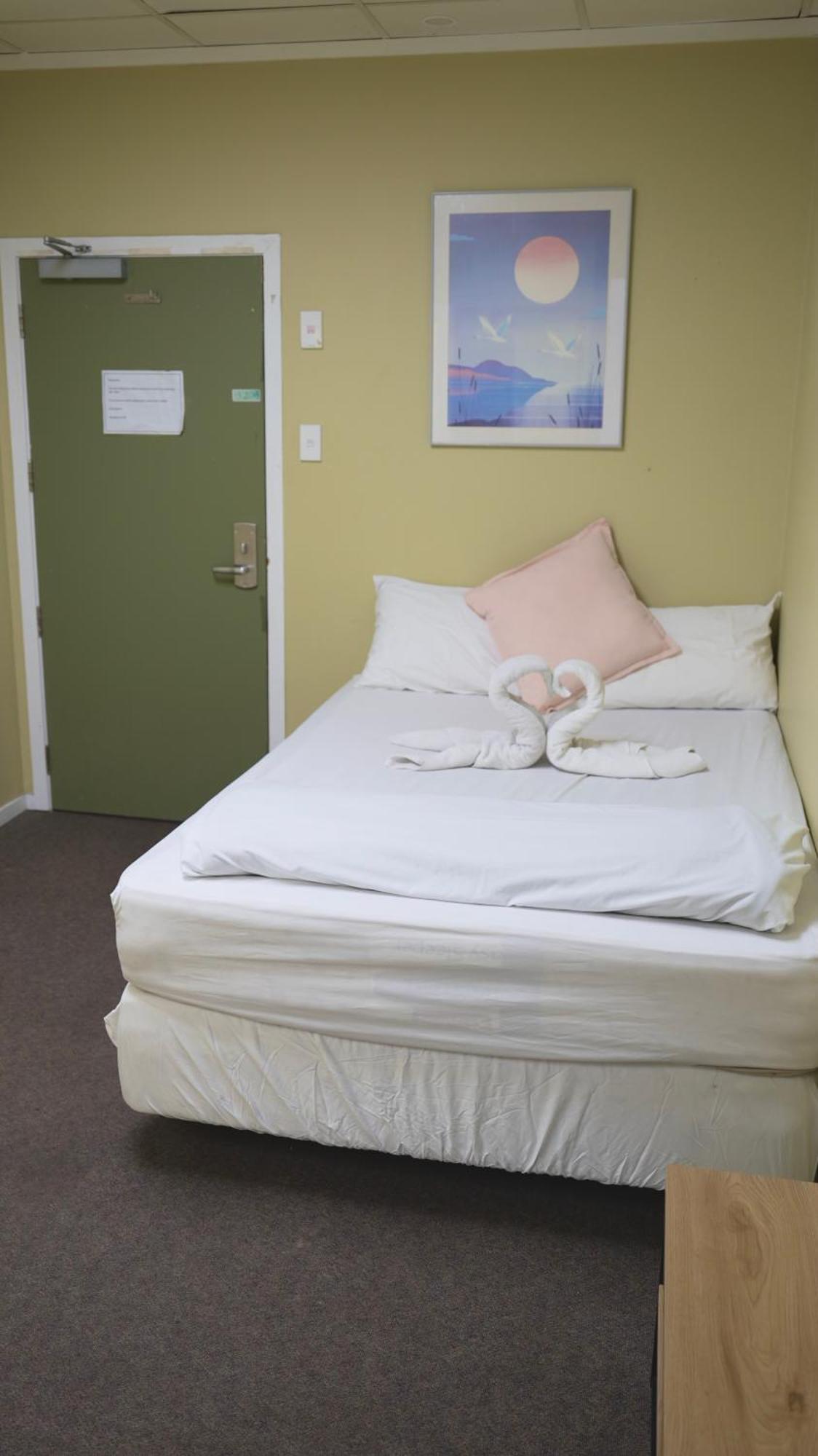 Silverfern Backpackers Albergue *
