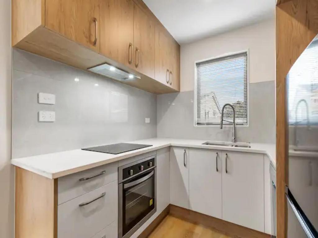 Holiday home Wonderful Three Bedroom With Garage Auckland