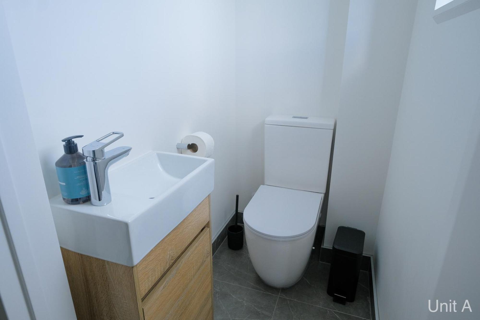 Modern Howick Town House Fibre Wifi Netflix * Auckland