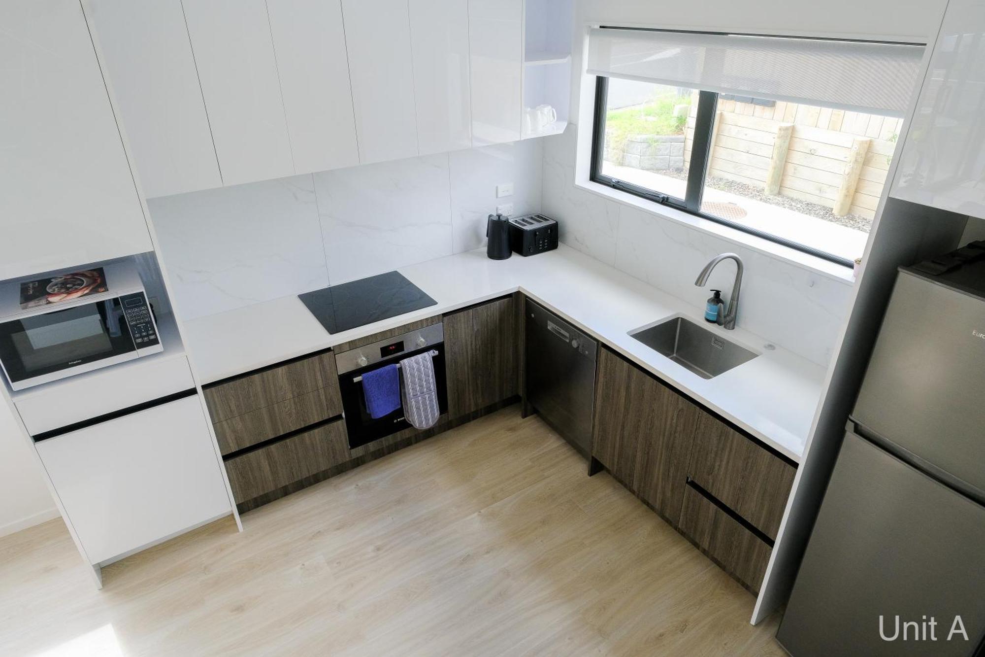 Holiday home Modern Howick Town House Fibre Wifi Netflix Auckland