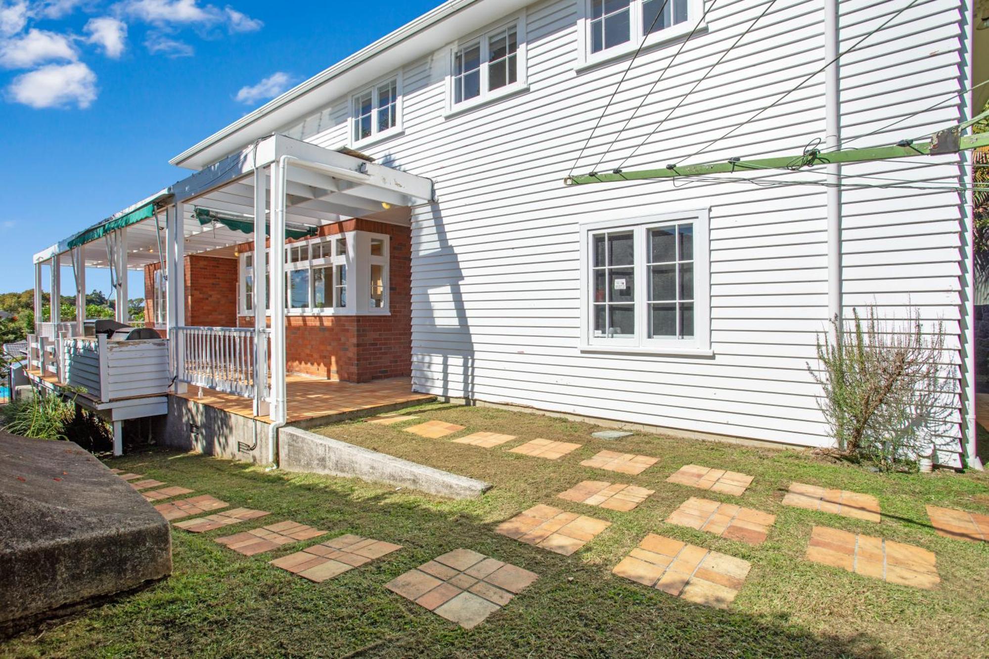 Grande Vista 5br Manor With Pool & Mt Eden Views Auckland