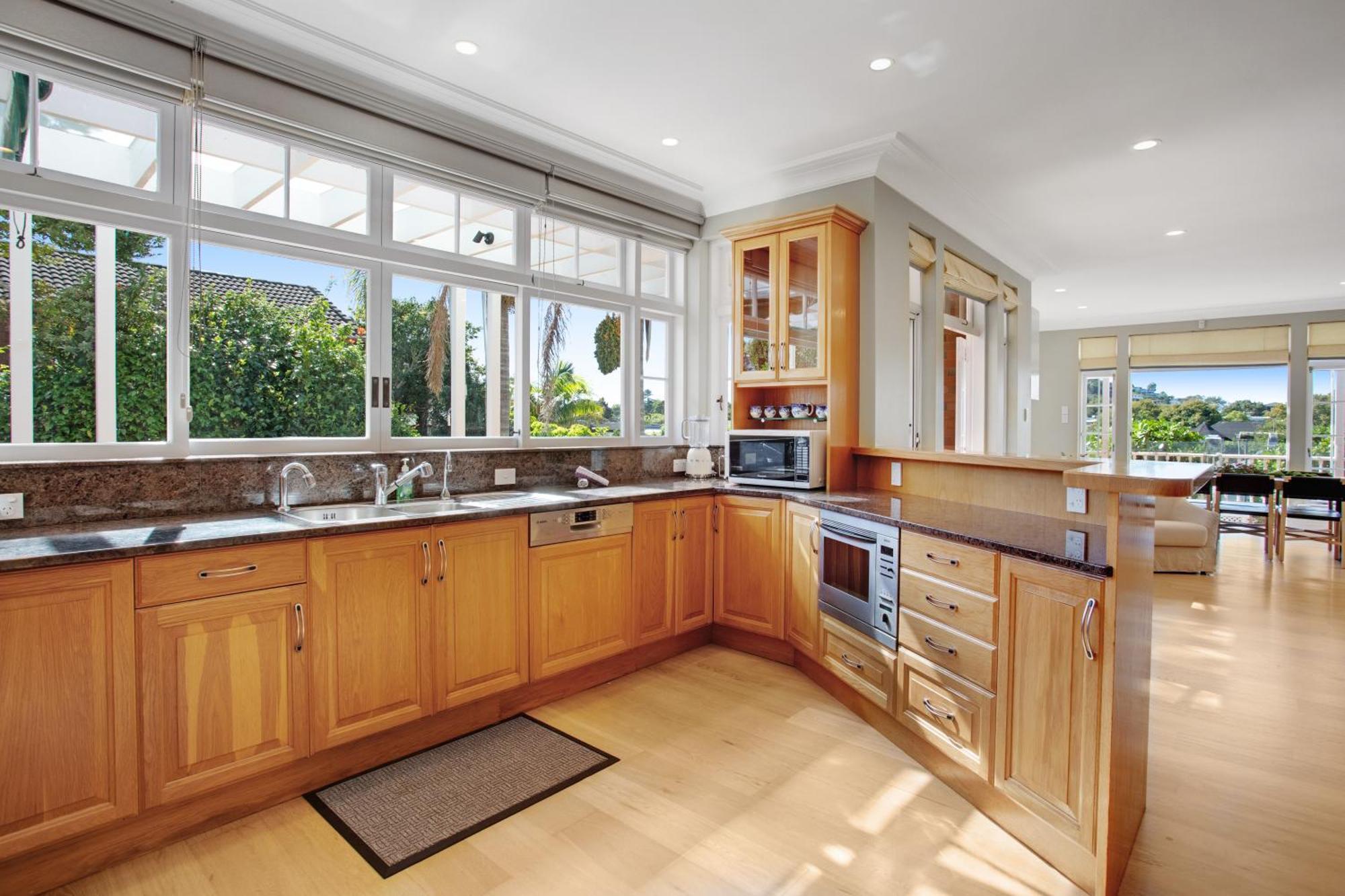 Holiday home Grande Vista 5br Manor With Pool & Mt Eden Views *