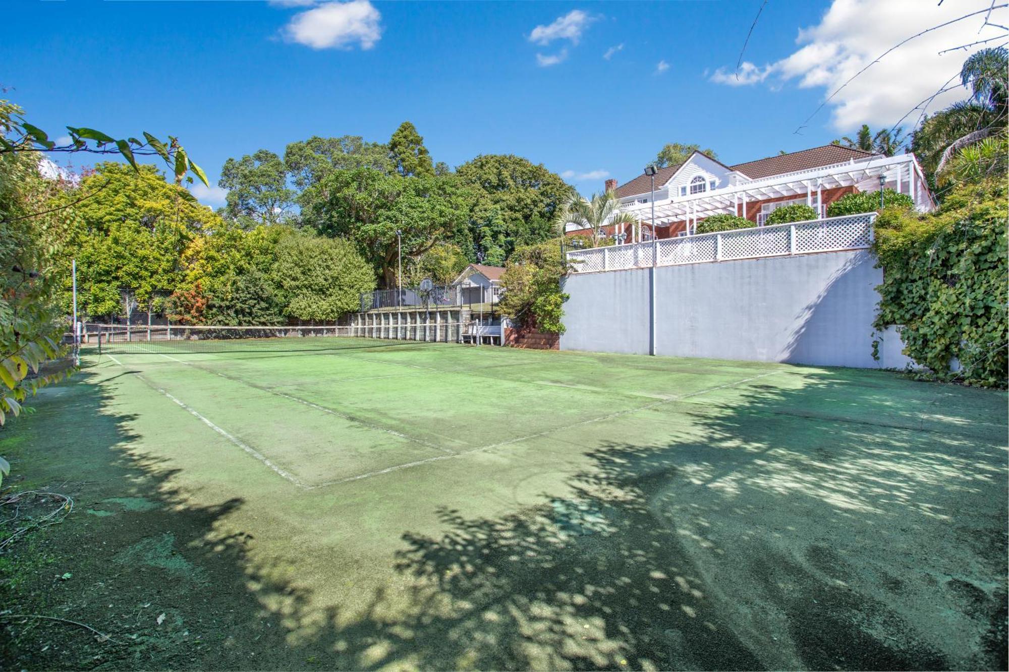 Grande Vista 5br Manor With Pool & Mt Eden Views *