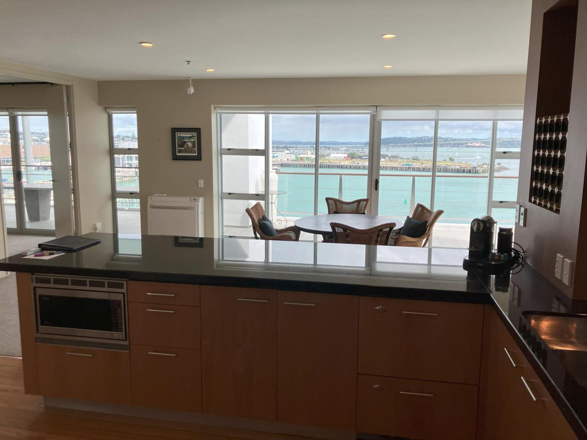 Unsurpassed View Superb 3 Bedrm Apmt Apartment Auckland