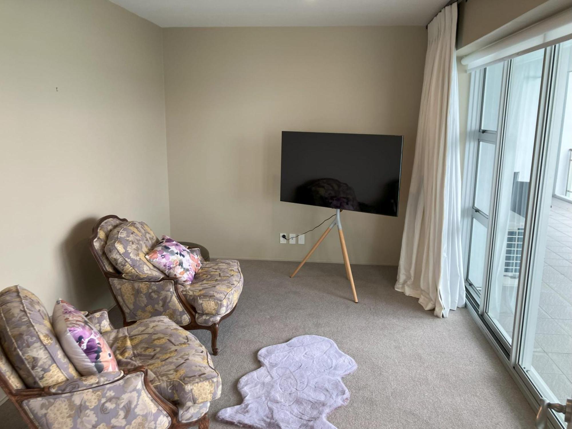 Apartment Unsurpassed View Superb 3 Bedrm Apmt Auckland