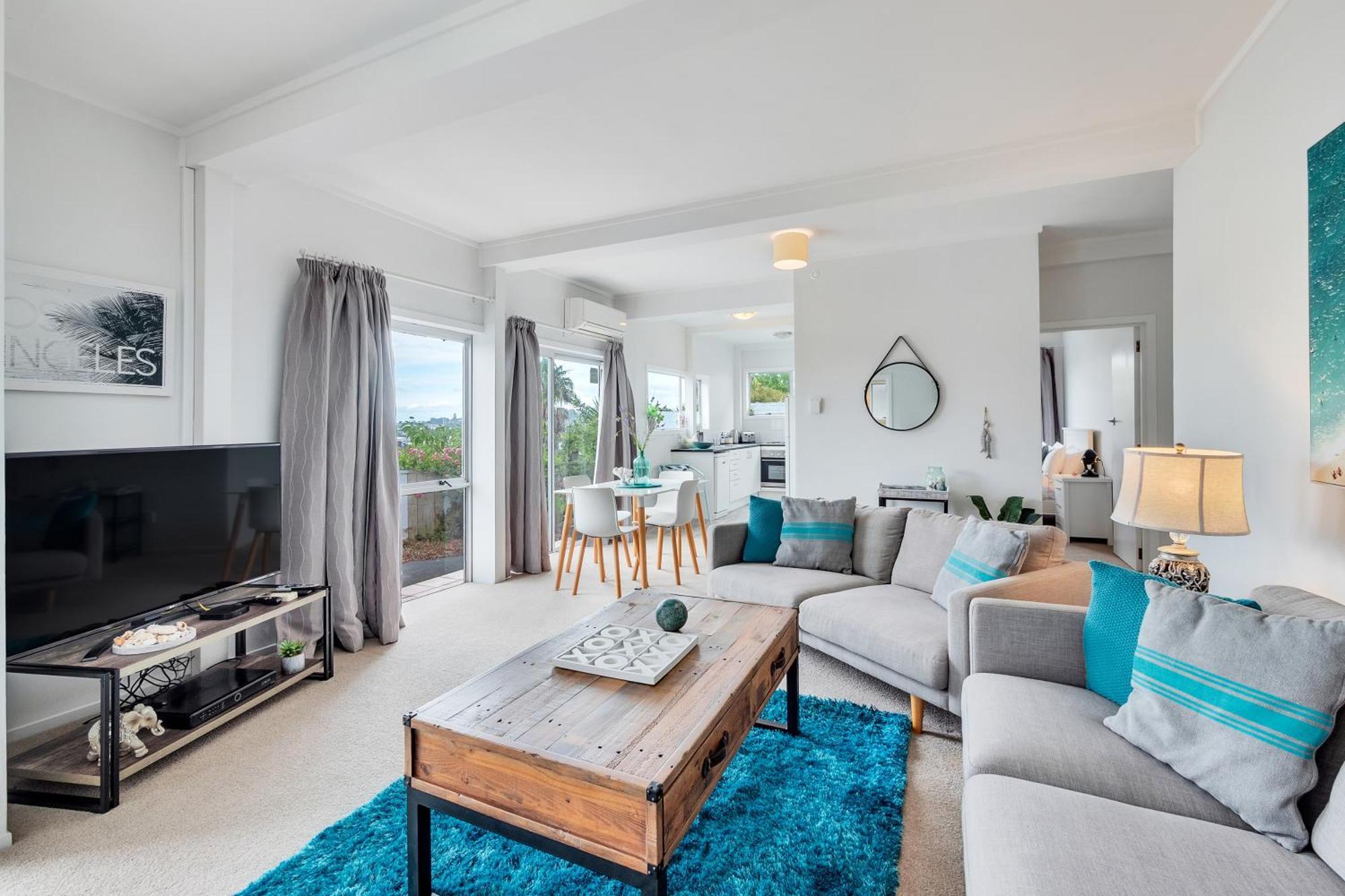Apartment Bright Kingsland Contemporary Auckland