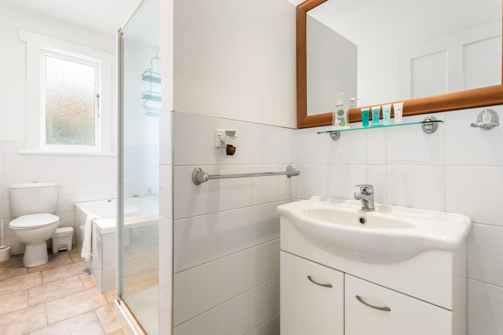 Beautiful Spacious 3br
