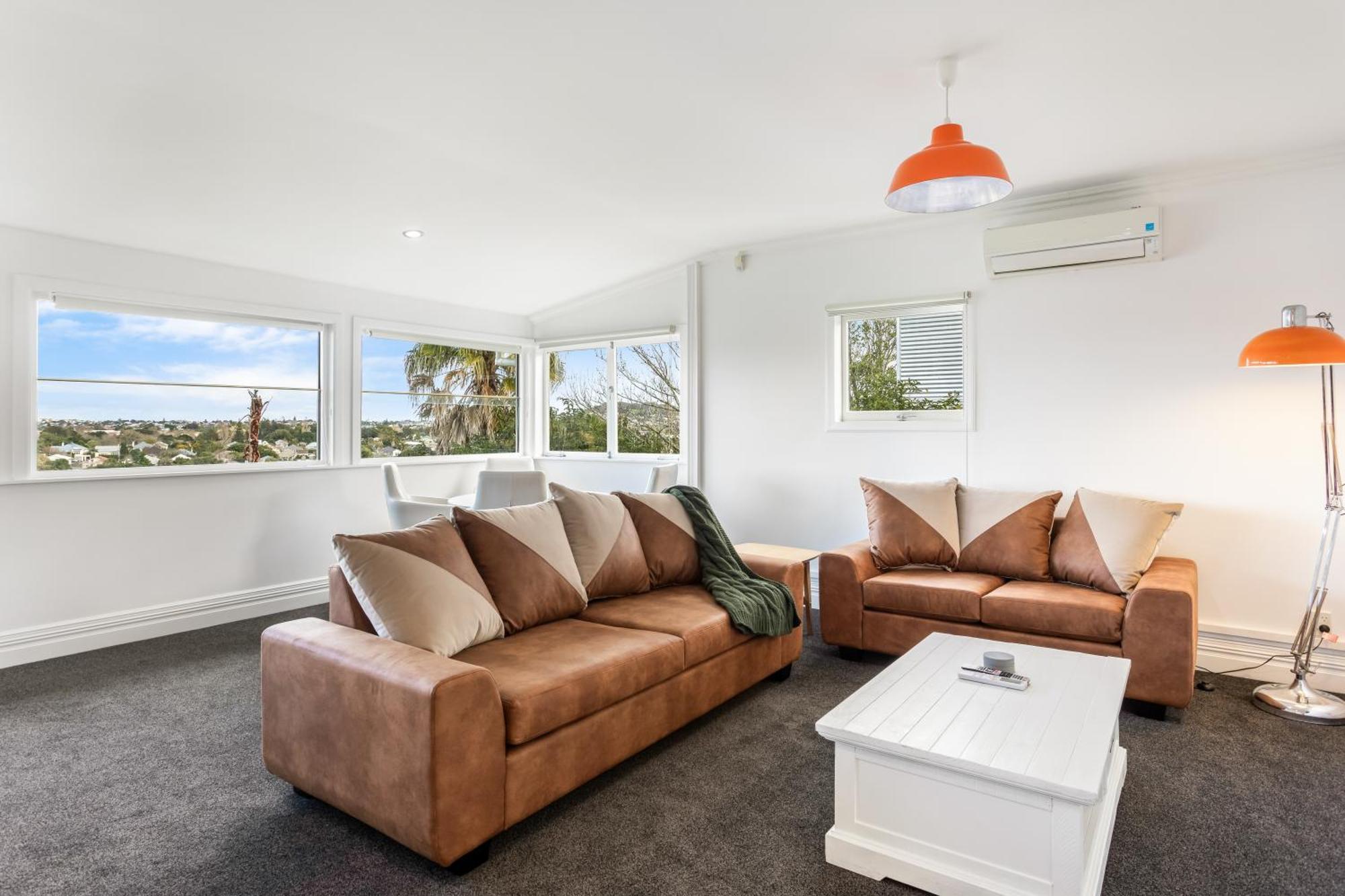 Beautiful Spacious 3br Auckland