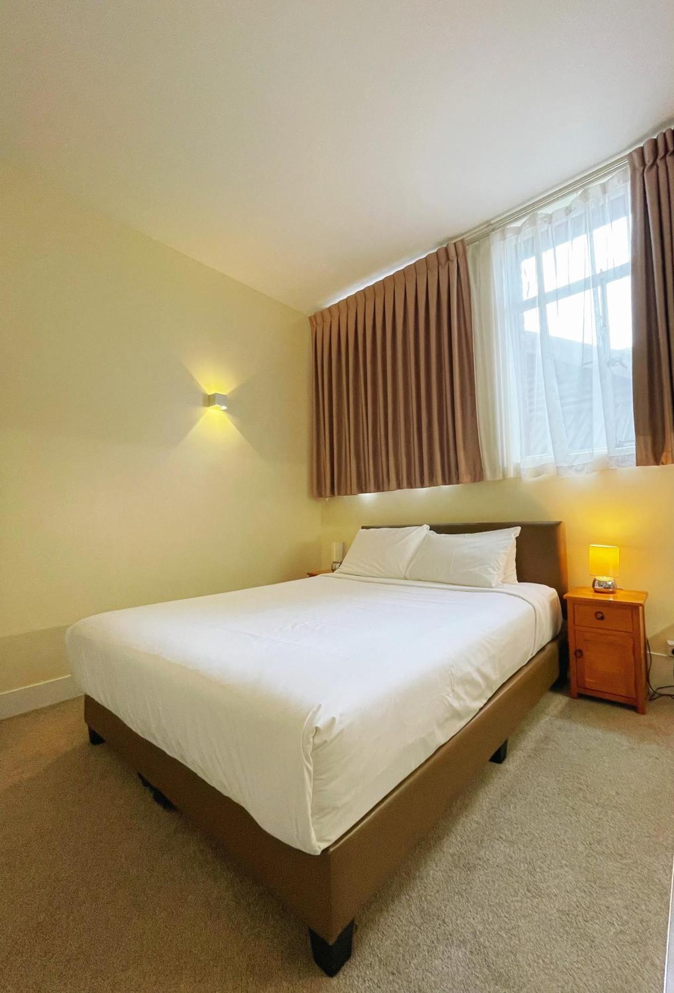 Grand Serviced Hotel