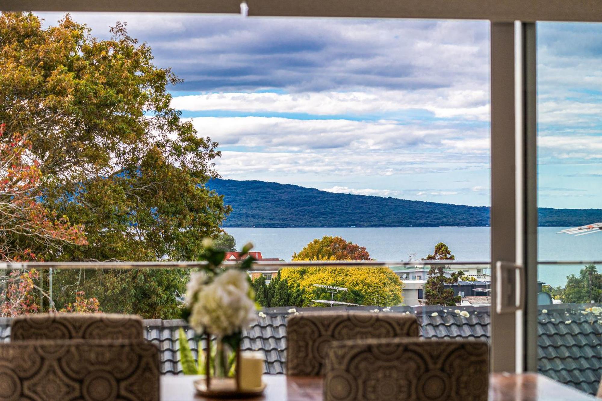 The Bays 5* Auckland