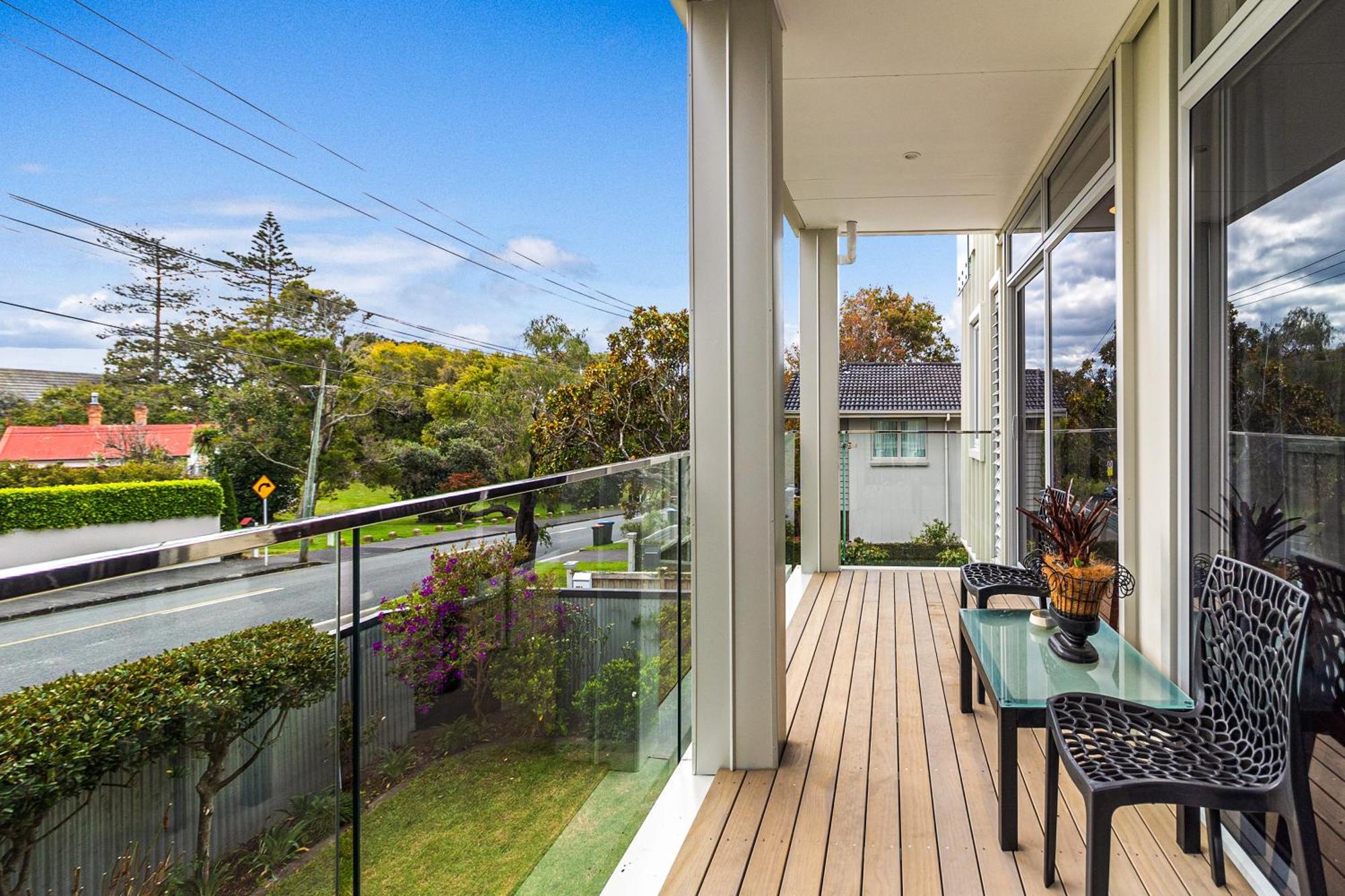 The Bays Bed & Breakfast Auckland