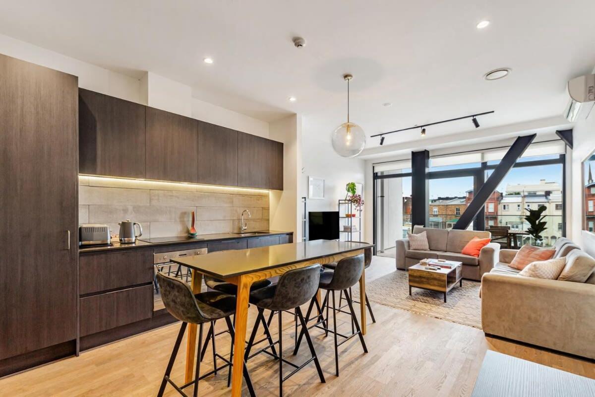 Modern Living In Prime Location