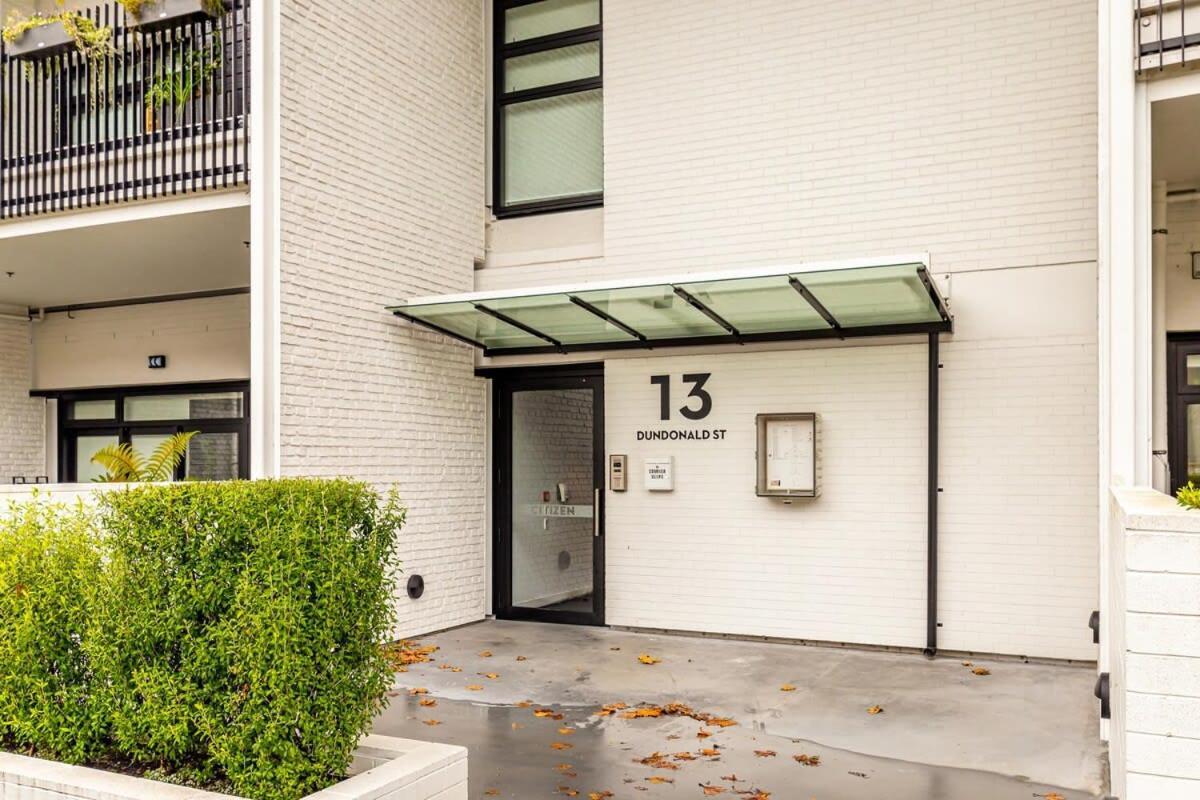 Modern Living In Prime Location