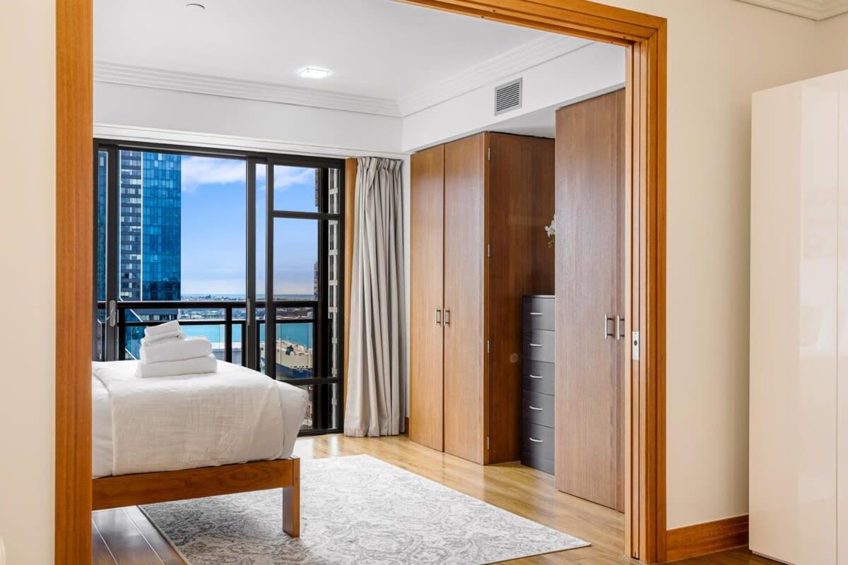 Prime Location And Views Apartment Auckland
