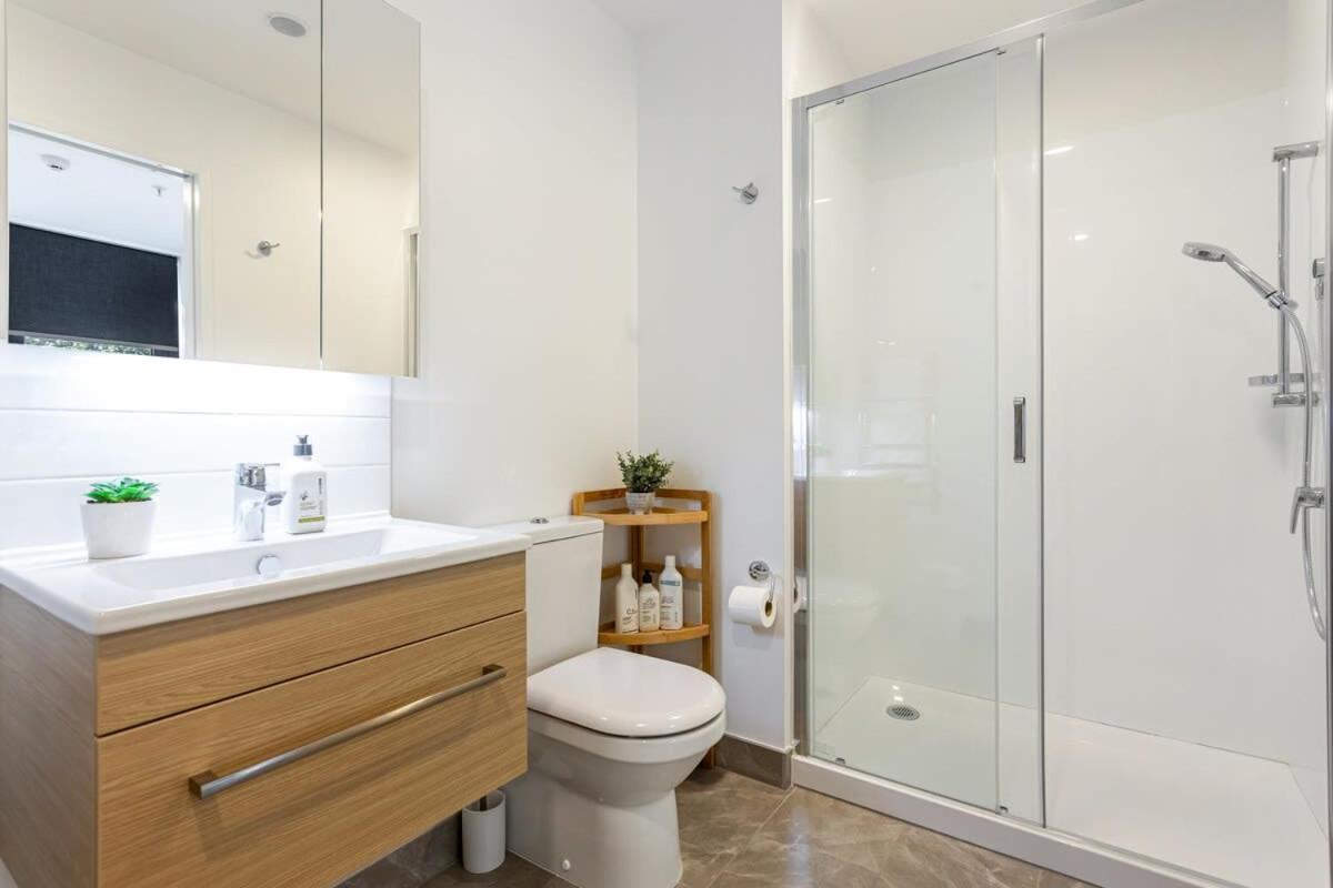 Apartment Charm - 2br Haven Auckland