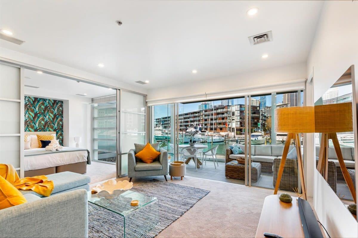 Apartment Beautiful Harbour View