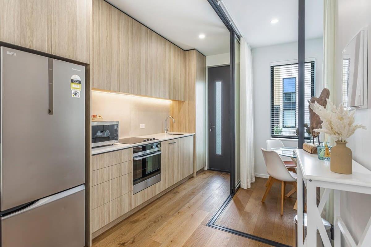 Fresh & Sleek Grey Lynn Unit With Private Patio Apartamento Auckland