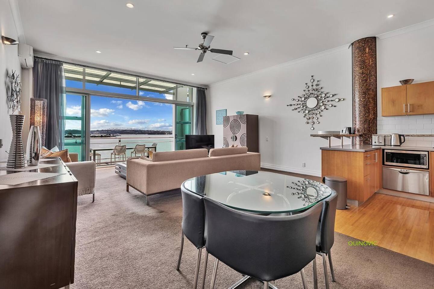 Awsa Waterfront Get Away * Auckland