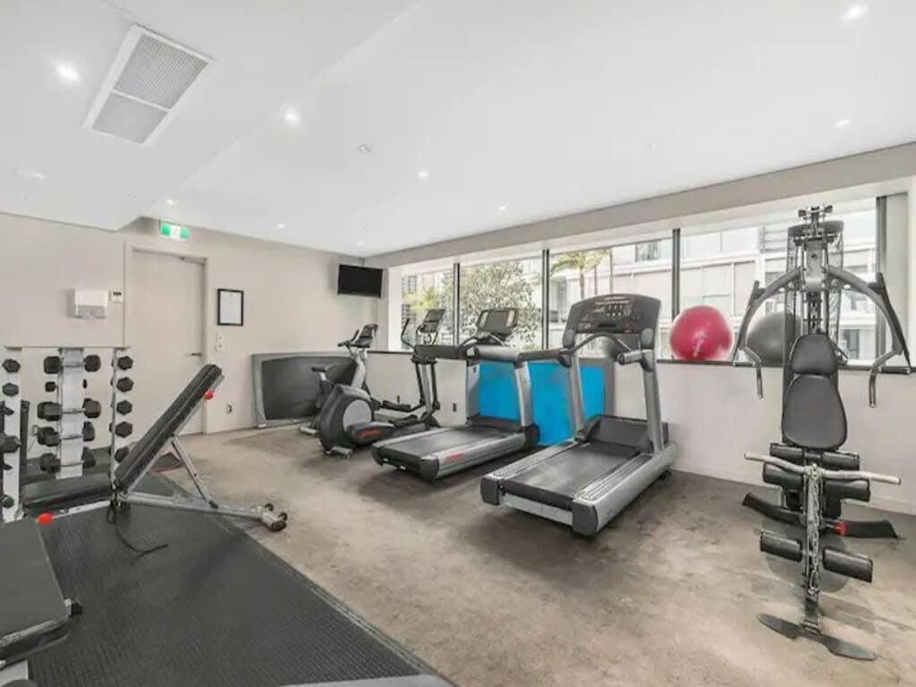 Gorgeous 2 Bedroom - Wynyard Quarter! Free Parking Apartamento