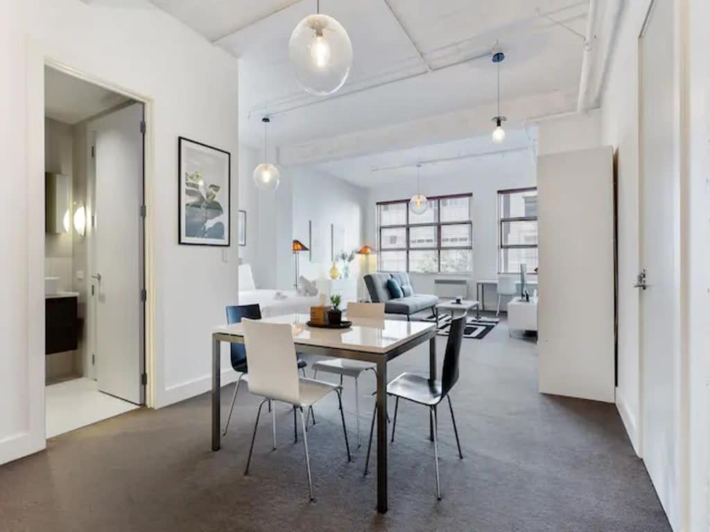 Stylish Near Spark Arena! Apartment