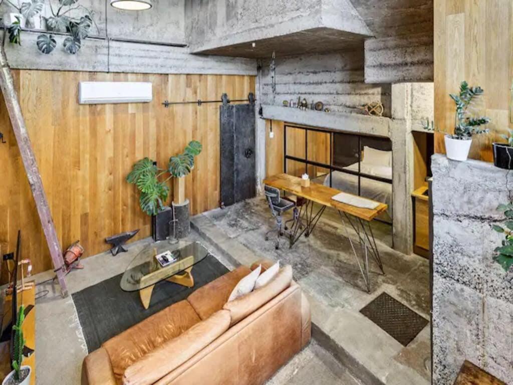 Unique Industrial-style In