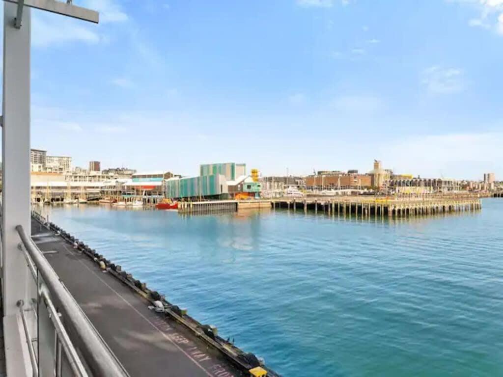 Apartment Relaxing Sea Wharf View *